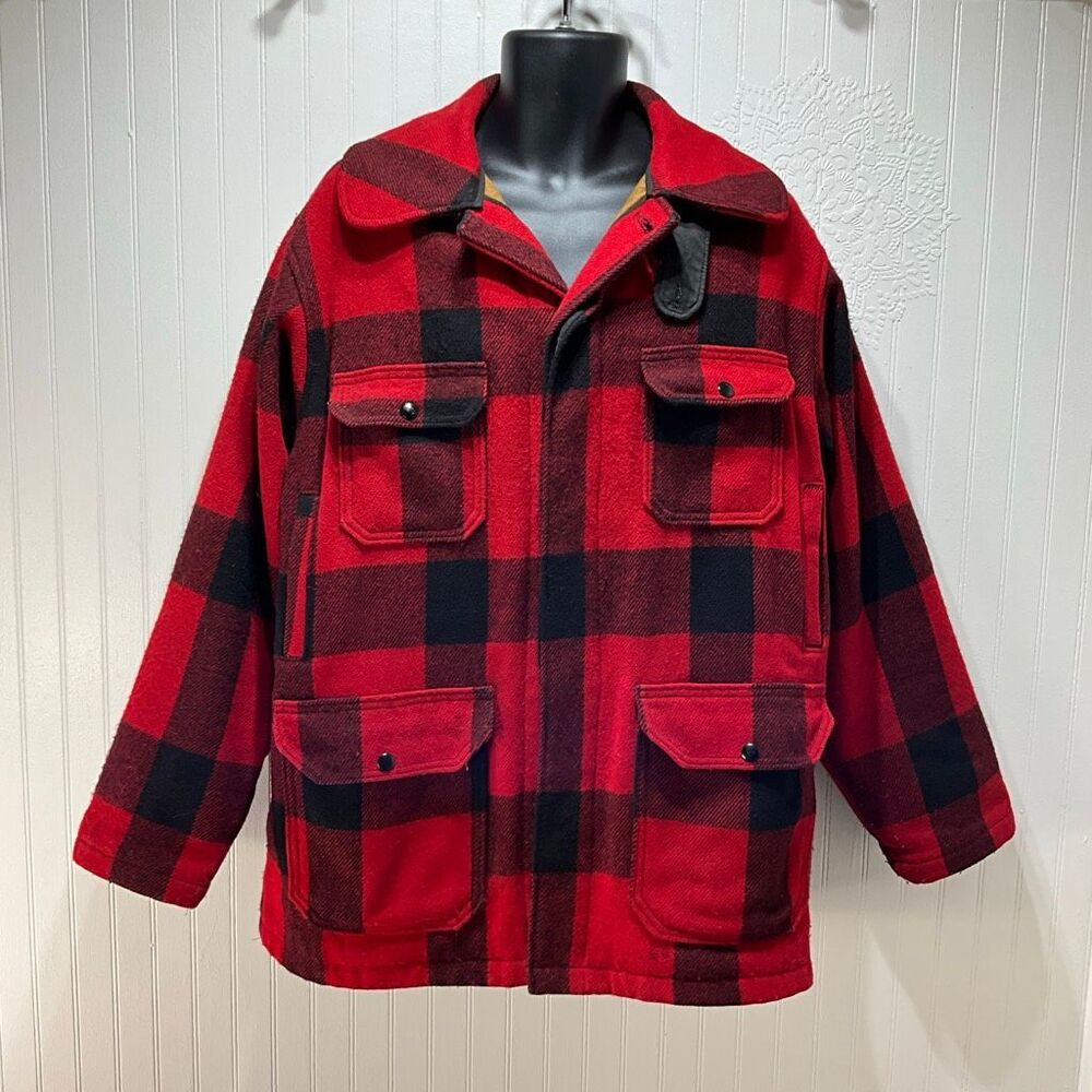 VINTAGE 70’s WOOLRICH Buffalo Plaid Wool Hunting Coat Jacket 44